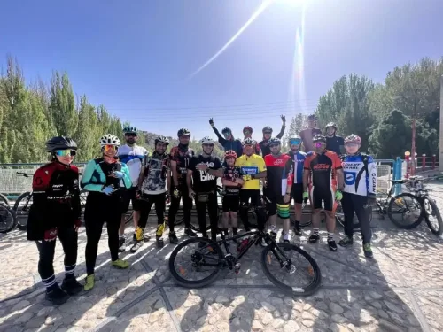 گروه دوچرخه سواری رایابایک