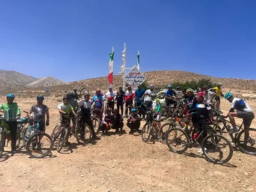 سمیرم. نرمه.گروه دوچرخه رایابایک