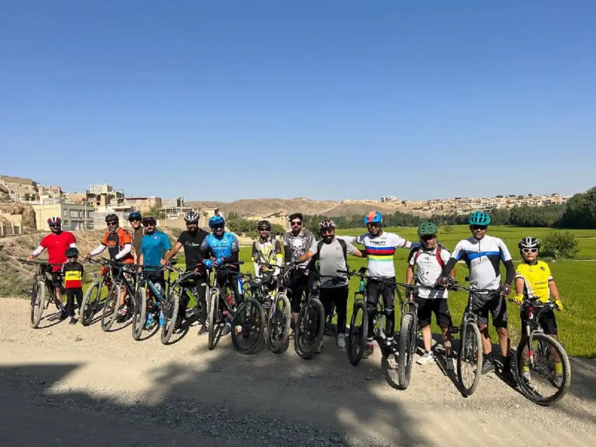 یک روز پرماجرای دیگه با گروه دوچرخه‌سواری رایابایک